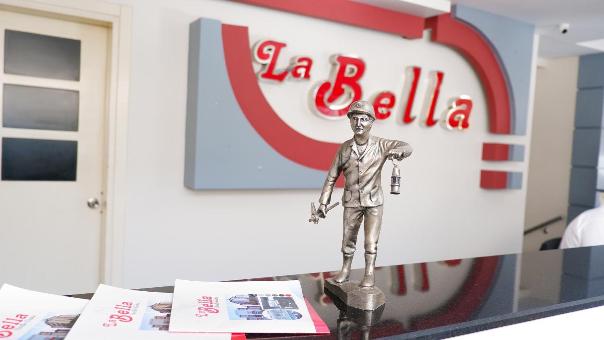 Hotel La Bella Soma Buitenkant foto